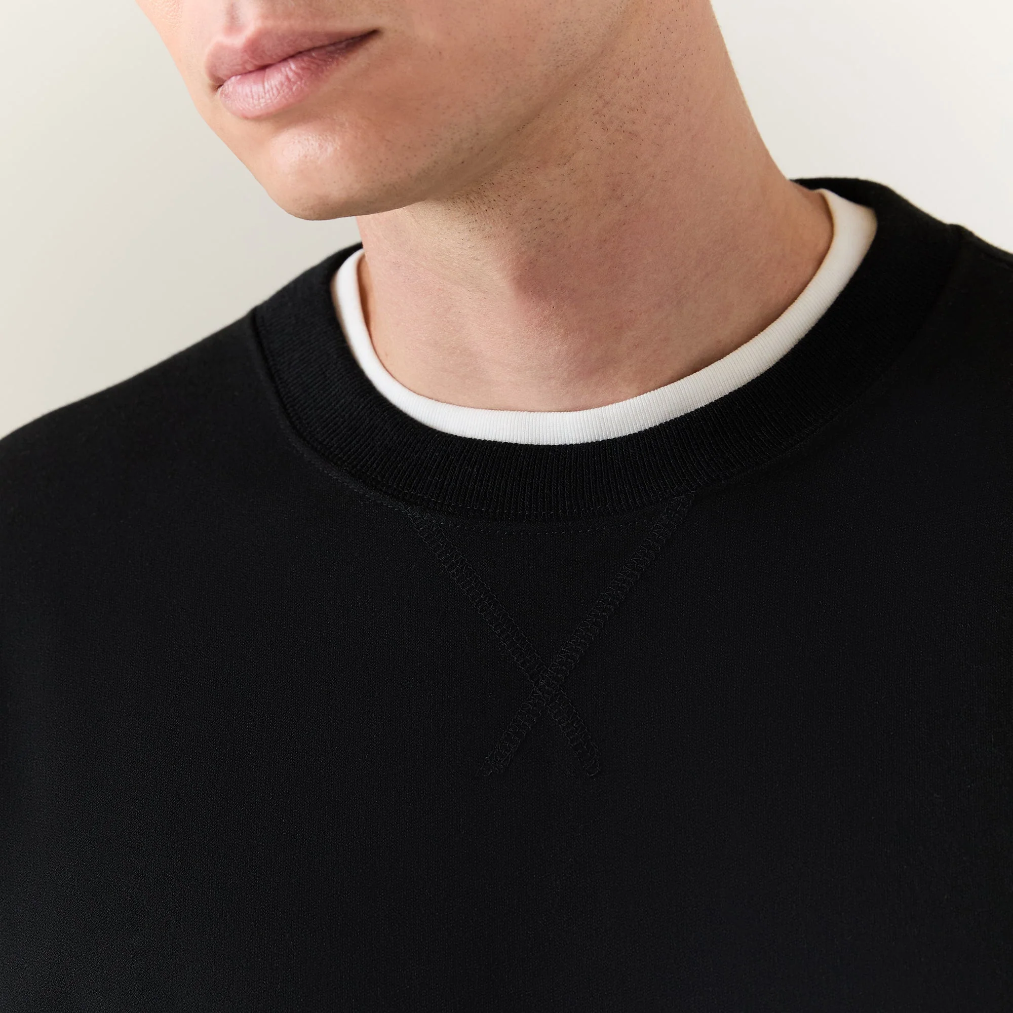 AURA CREW SWEATSHIRT - Image 6