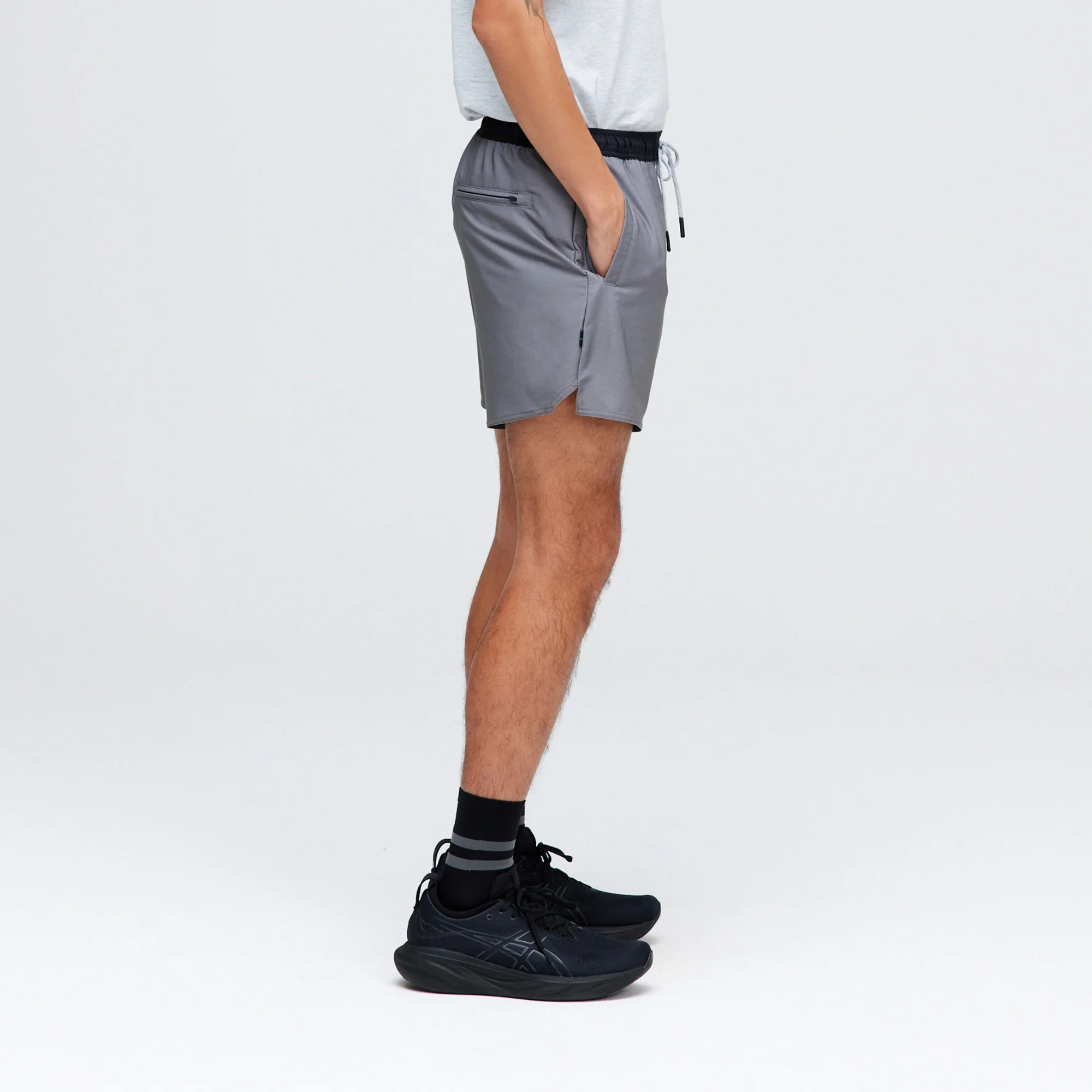 COMPLEX ATHLETIC SHORT 5" - Image 3