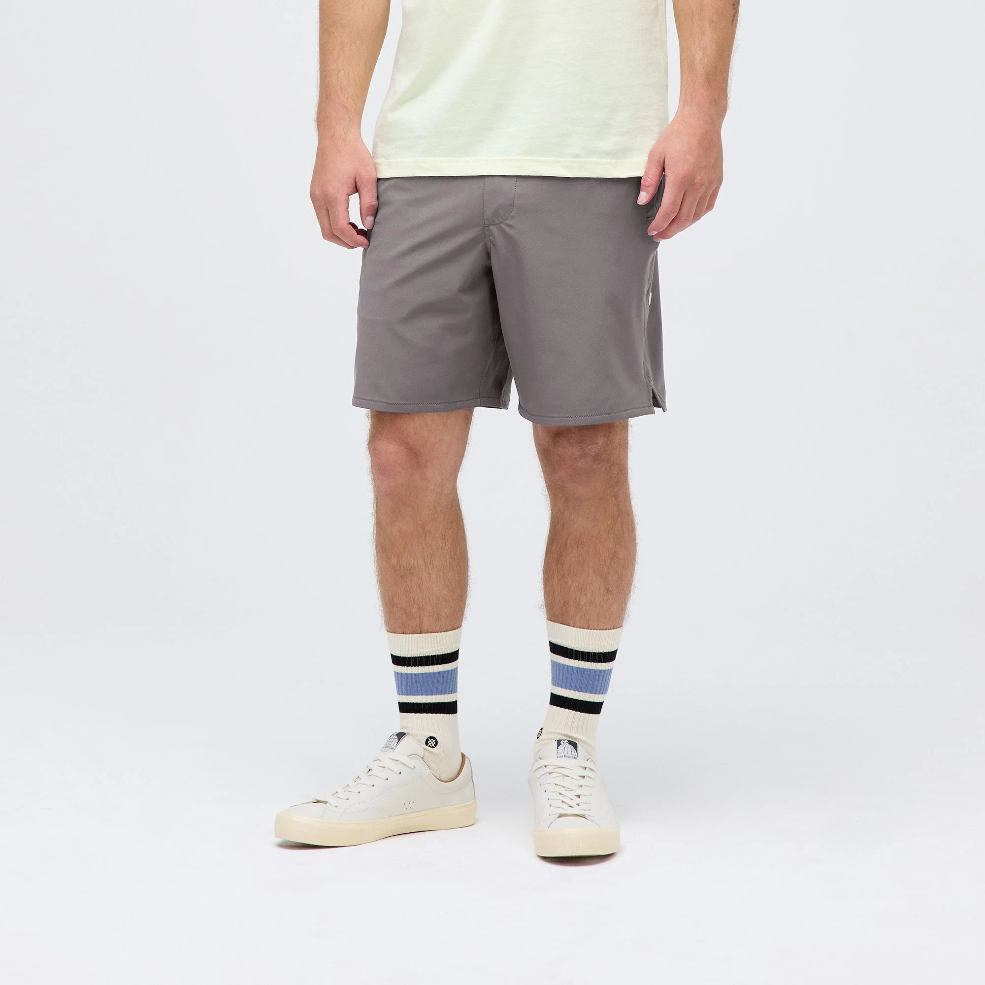 COMPLEX HYBRID SHORT 7"