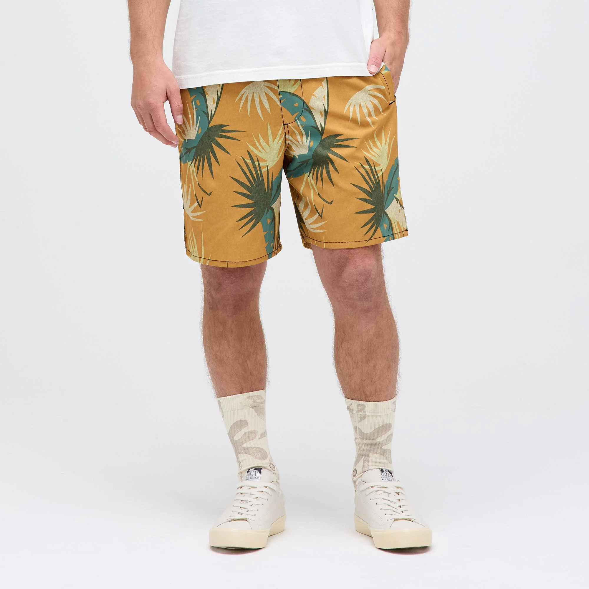 COMPLEX HYBRID SHORT 7"