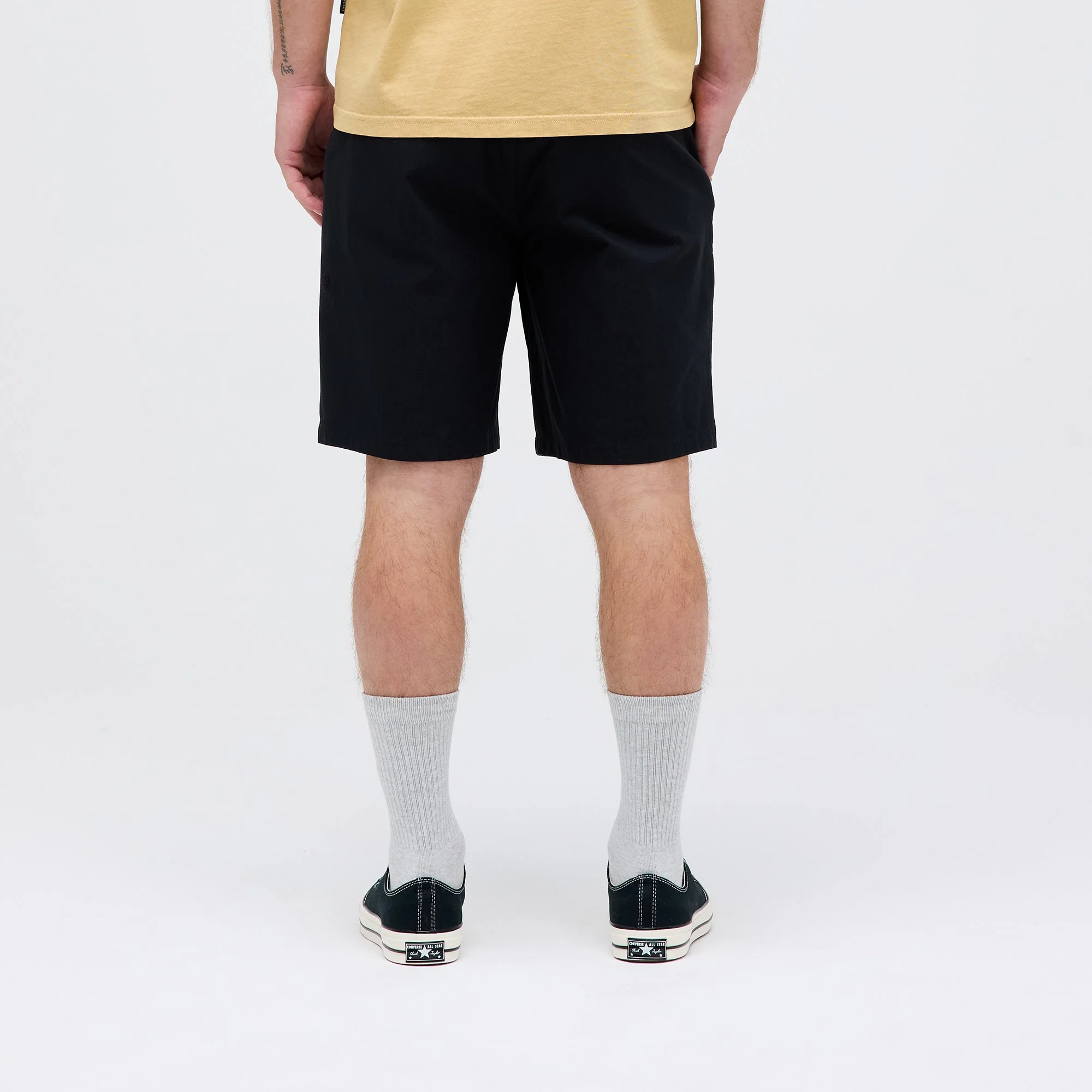 COMPOUND CHINO SHORT - Image 2