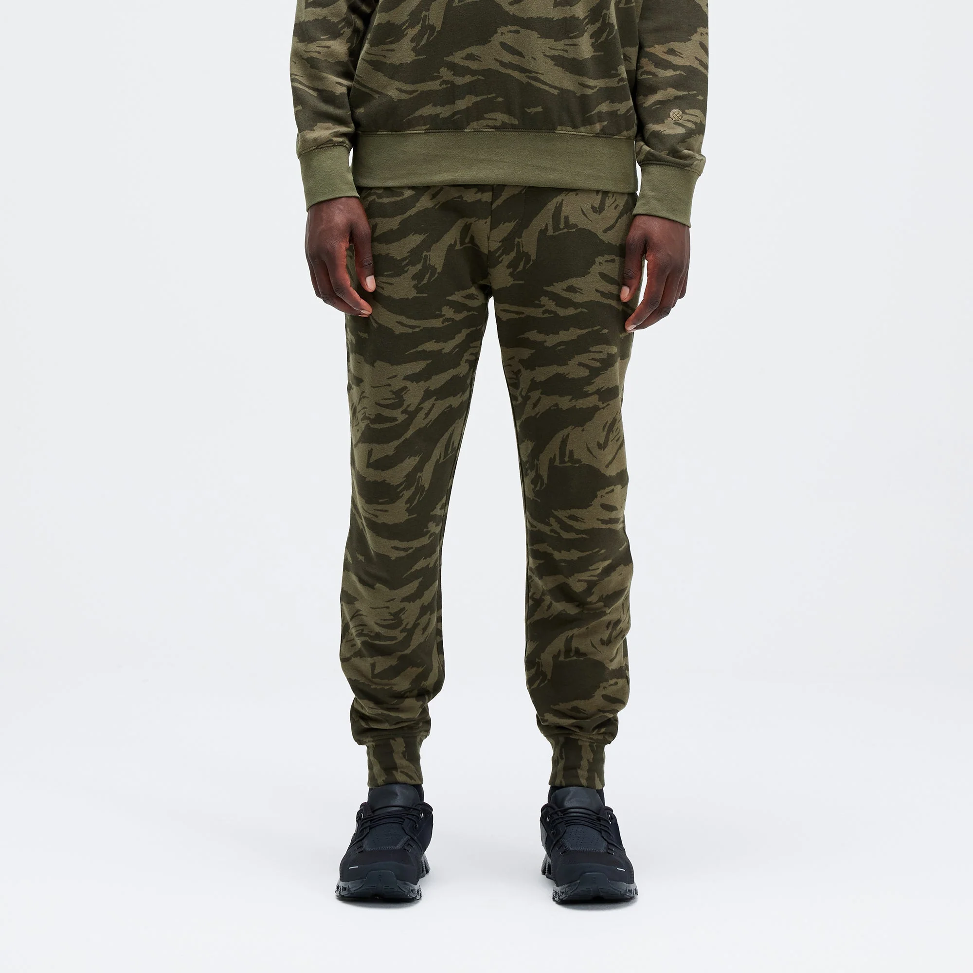 SHELTER JOGGER